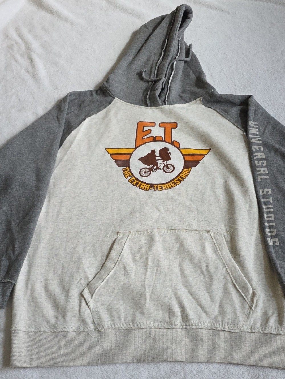 Universal E.T. Two-Tone Gray Crewneck Hoodie‎ with Retro Orange Graphic